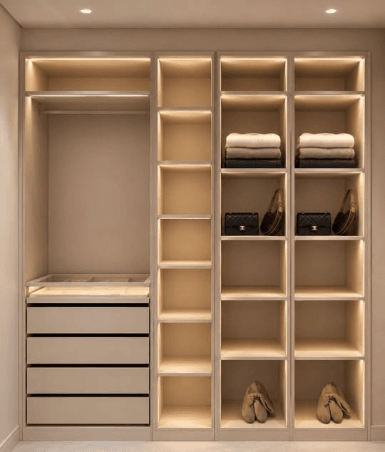 Luxury Walk-In Closet Wardrobe System